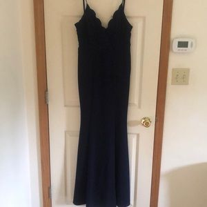 Lulus’s Navy Blue Floor-length Gown